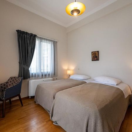 Angelinas Quarters - Kalamata Mediterranean Villas Екстериор снимка