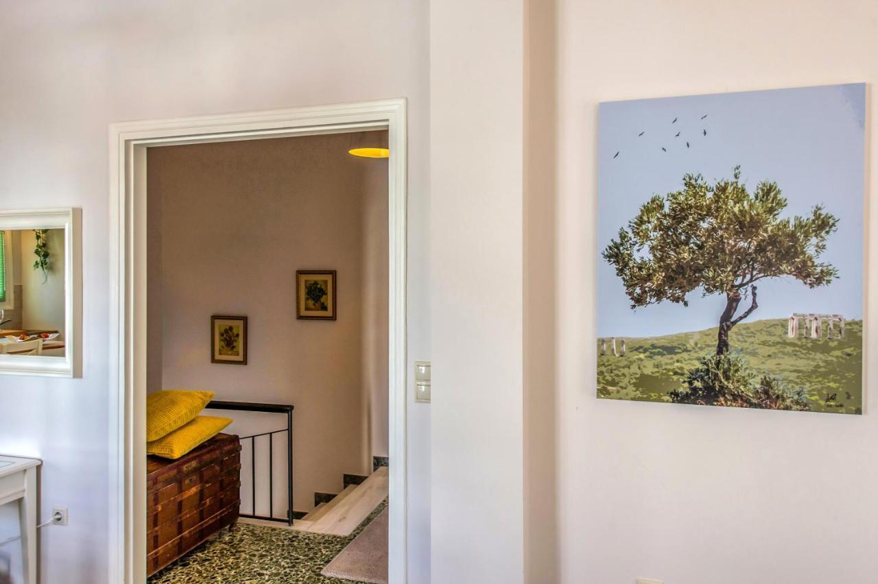 Angelinas Quarters - Kalamata Mediterranean Villas Екстериор снимка