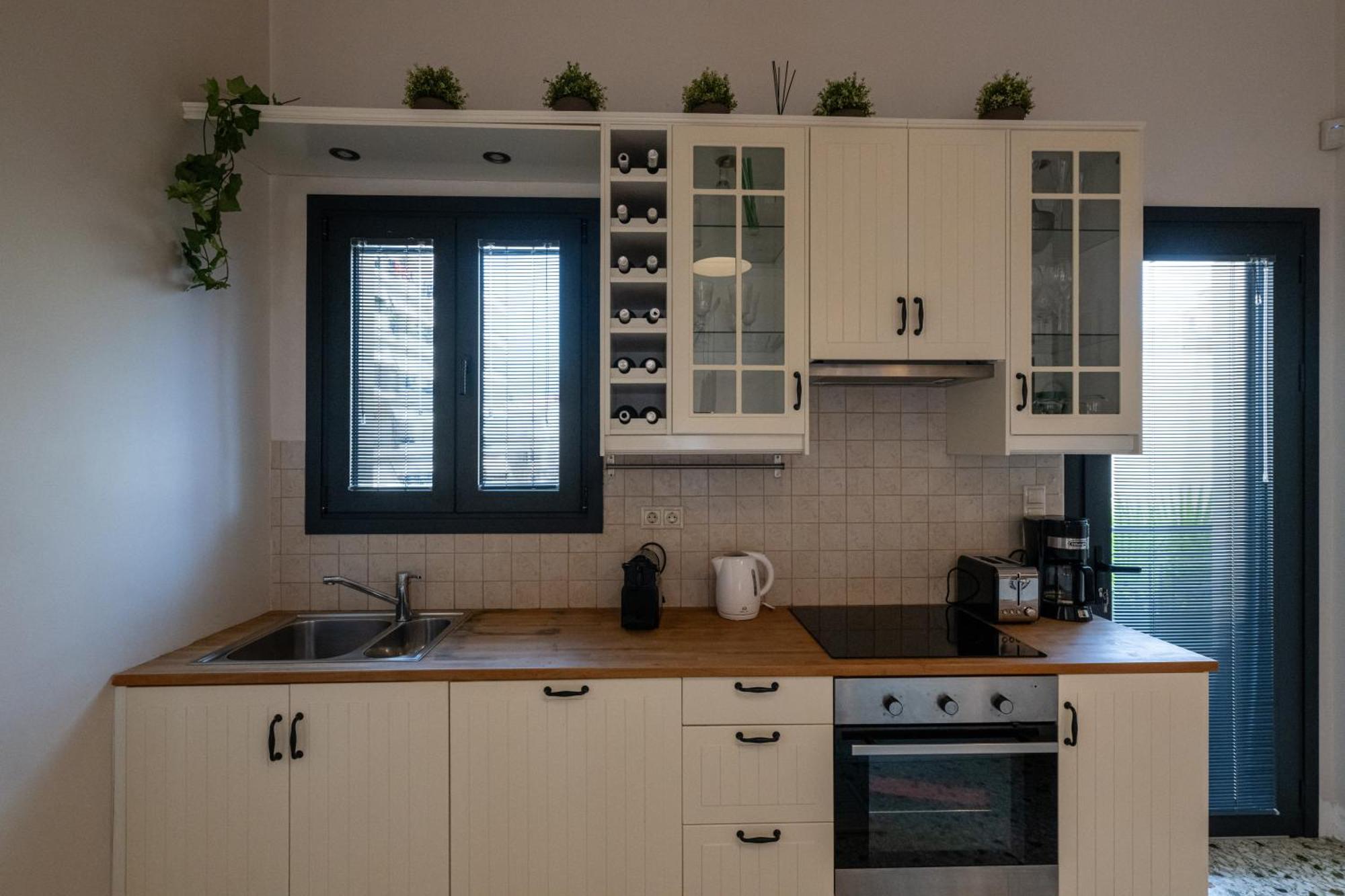 Angelinas Quarters - Kalamata Mediterranean Villas Екстериор снимка